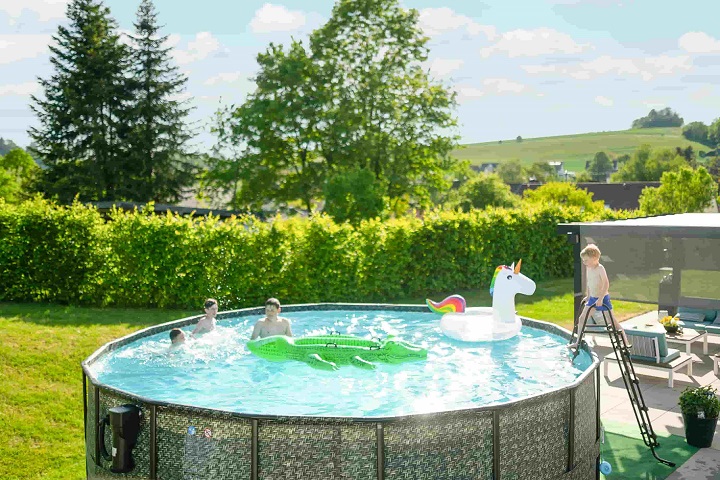 Summer Waves Frame-Pool